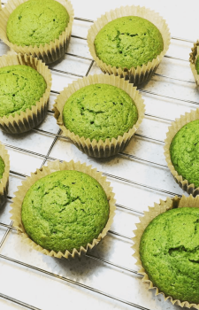 Sweet Green Muffins (gluten-free)